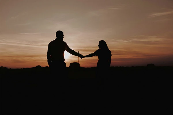 تصویر عاشقانه مرد و زن